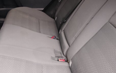 Toyota Corolla, 2018 год, 2 000 000 рублей, 2 фотография