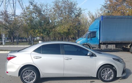 Toyota Corolla, 2018 год, 2 000 000 рублей, 22 фотография