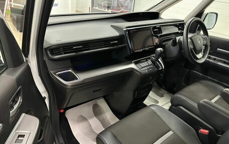 Honda Stepwgn IV, 2021 год, 2 929 900 рублей, 12 фотография