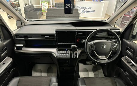 Honda Stepwgn IV, 2021 год, 2 929 900 рублей, 16 фотография