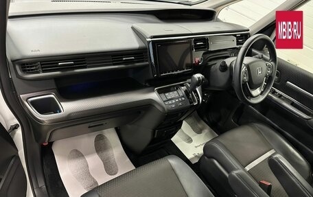 Honda Stepwgn IV, 2021 год, 2 929 900 рублей, 13 фотография