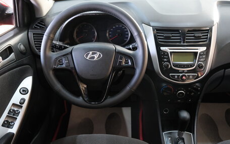 Hyundai Solaris II рестайлинг, 2012 год, 949 000 рублей, 13 фотография