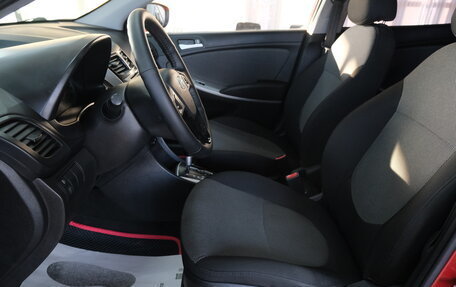 Hyundai Solaris II рестайлинг, 2012 год, 949 000 рублей, 8 фотография