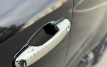 Toyota Land Cruiser 200, 2019 год, 5 990 000 рублей, 10 фотография