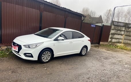 Hyundai Solaris II рестайлинг, 2019 год, 1 170 000 рублей, 1 фотография
