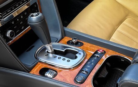 Bentley Continental GT II рестайлинг, 2011 год, 3 900 000 рублей, 8 фотография