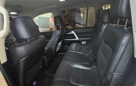 Toyota Land Cruiser 200, 2018 год, 9 250 000 рублей, 3 фотография