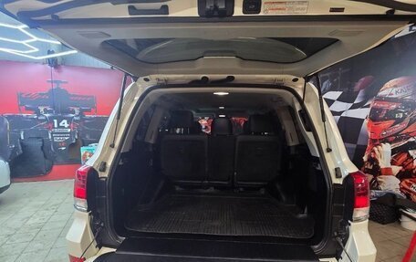 Toyota Land Cruiser 200, 2018 год, 9 250 000 рублей, 4 фотография