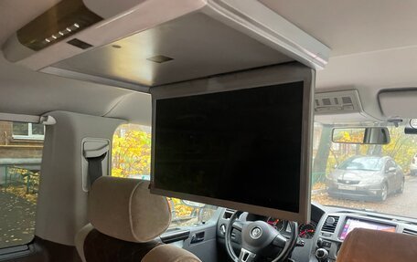 Volkswagen Caravelle T5, 2013 год, 1 550 000 рублей, 11 фотография