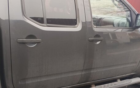 Nissan Navara (Frontier), 2008 год, 850 000 рублей, 8 фотография