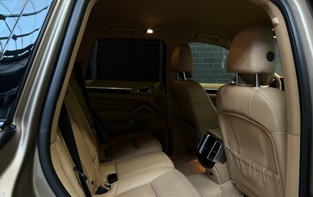 Porsche Cayenne III, 2015 год, 2 885 000 рублей, 17 фотография