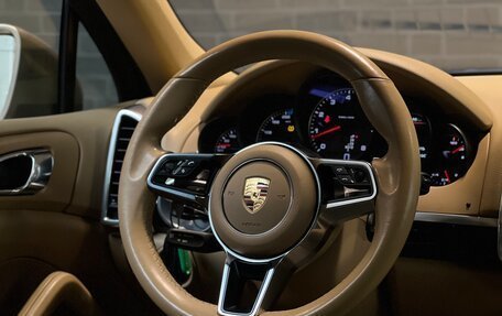 Porsche Cayenne III, 2015 год, 2 885 000 рублей, 15 фотография