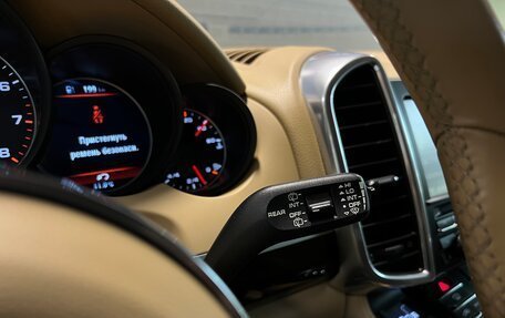 Porsche Cayenne III, 2015 год, 2 885 000 рублей, 29 фотография