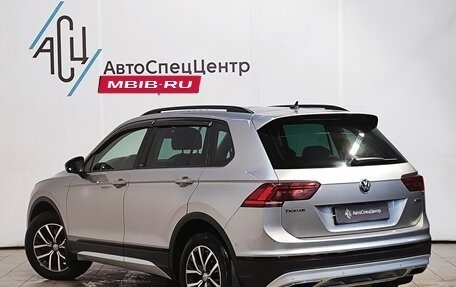 Volkswagen Tiguan II, 2019 год, 2 189 000 рублей, 4 фотография