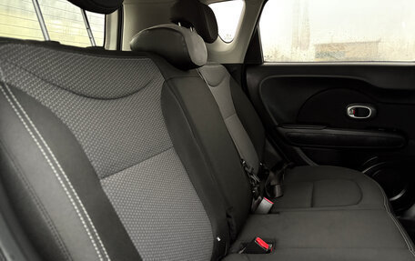 KIA Soul II рестайлинг, 2018 год, 1 500 000 рублей, 24 фотография