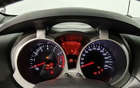 Nissan Juke II, 2011 год, 1 039 000 рублей, 13 фотография