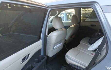 Nissan Pathfinder, 2021 год, 3 400 000 рублей, 5 фотография