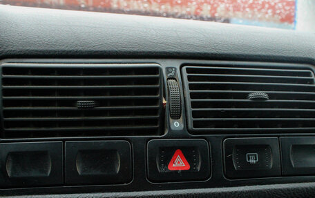 Volkswagen Golf IV, 2000 год, 214 000 рублей, 13 фотография