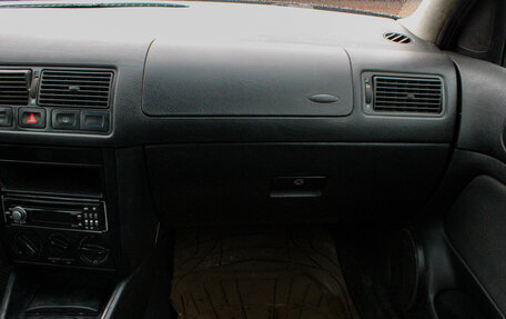 Volkswagen Golf IV, 2000 год, 214 000 рублей, 17 фотография