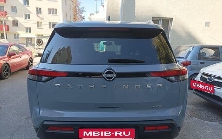 Nissan Pathfinder, 2021 год, 3 400 000 рублей, 6 фотография