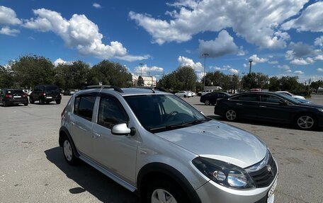 Renault Sandero I, 2013 год, 950 000 рублей, 3 фотография