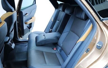 Toyota Crown, 2024 год, 5 300 155 рублей, 29 фотография