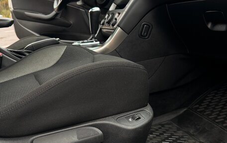 Peugeot 308 II, 2011 год, 580 000 рублей, 17 фотография