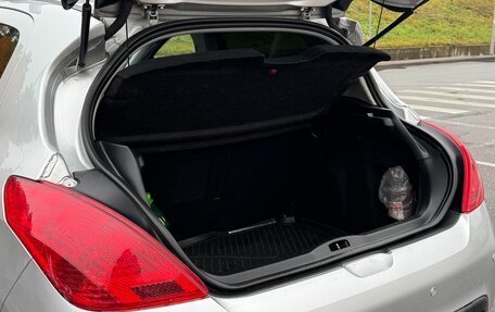 Peugeot 308 II, 2011 год, 580 000 рублей, 37 фотография