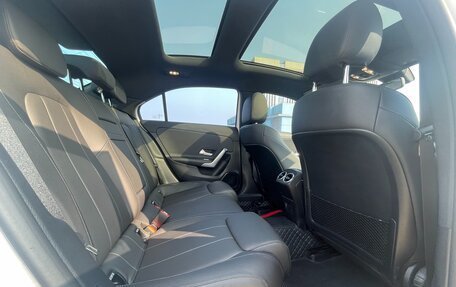 Mercedes-Benz A-Класс, 2022 год, 2 300 000 рублей, 22 фотография