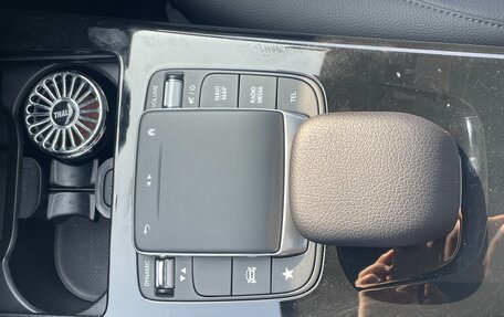 Mercedes-Benz A-Класс, 2022 год, 2 300 000 рублей, 36 фотография