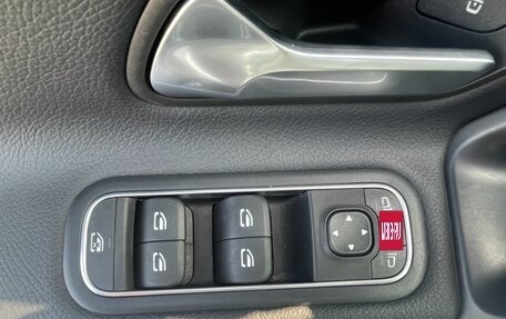 Mercedes-Benz A-Класс, 2022 год, 2 300 000 рублей, 28 фотография