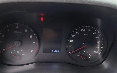 Hyundai Solaris II рестайлинг, 2021 год, 1 750 000 рублей, 2 фотография