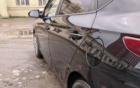 Hyundai Solaris II рестайлинг, 2021 год, 1 750 000 рублей, 12 фотография