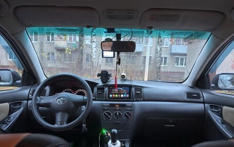 Toyota Corolla, 2005 год, 600 000 рублей, 3 фотография