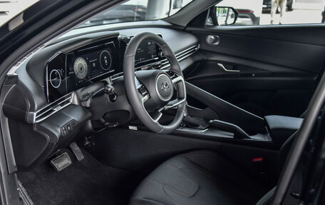 Hyundai Elantra, 2025 год, 2 950 000 рублей, 9 фотография