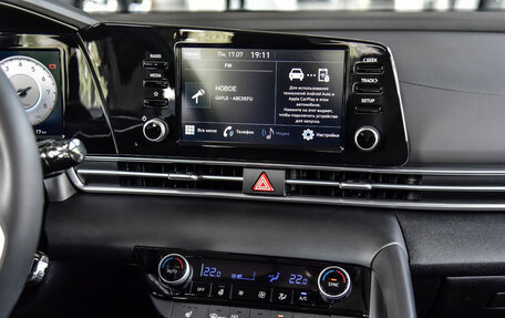 Hyundai Elantra, 2025 год, 2 950 000 рублей, 13 фотография