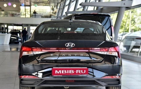 Hyundai Elantra, 2025 год, 2 950 000 рублей, 5 фотография