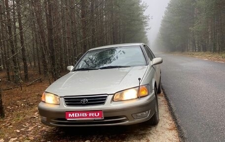 Toyota Camry, 2000 год, 570 000 рублей, 1 фотография