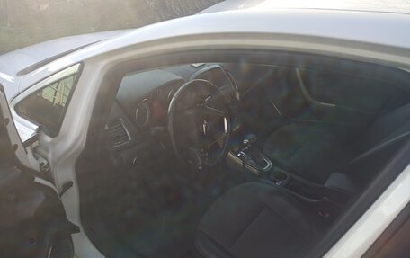 Opel Astra J, 2011 год, 835 000 рублей, 7 фотография