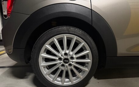 MINI Hatch, 2017 год, 1 700 000 рублей, 8 фотография