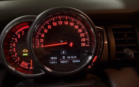 MINI Hatch, 2017 год, 1 700 000 рублей, 12 фотография