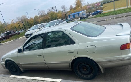 Toyota Camry, 2000 год, 570 000 рублей, 5 фотография