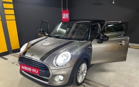 MINI Hatch, 2017 год, 1 700 000 рублей, 15 фотография