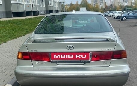 Toyota Camry, 2000 год, 570 000 рублей, 6 фотография