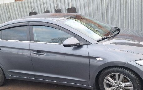 Hyundai Elantra VI рестайлинг, 2016 год, 1 100 000 рублей, 6 фотография