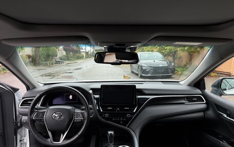 Toyota Camry, 2022 год, 3 850 000 рублей, 13 фотография