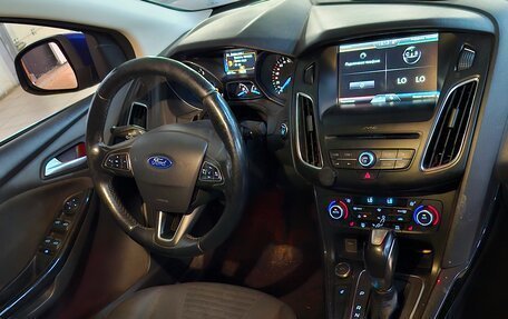 Ford Focus III, 2016 год, 999 000 рублей, 2 фотография