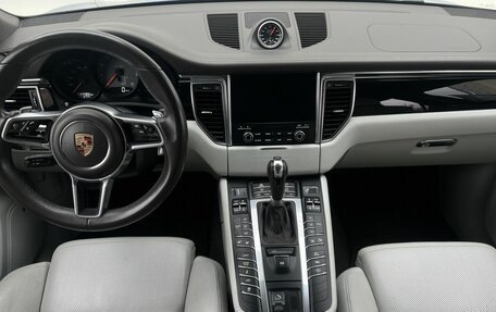 Porsche Macan I рестайлинг, 2017 год, 3 870 000 рублей, 17 фотография