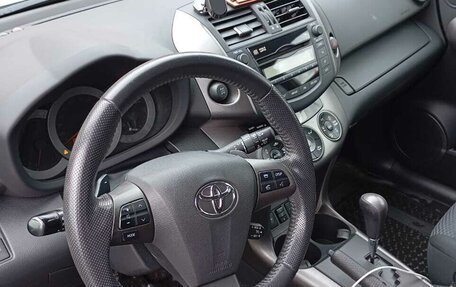 Toyota RAV4, 2011 год, 1 210 000 рублей, 4 фотография