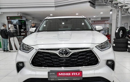 Toyota Highlander, 2025 год, 6 300 000 рублей, 2 фотография